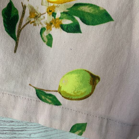 Cynthia Rowley Pink Lemon Print Chino Shorts with Pockets Cotton Blend Size 6 - Picture 10 of 13